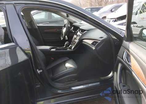 2018 Cadillac Cts Premium Luxury z USA, uszkodzony, nr VIN 1G6AY5SS3J0171144